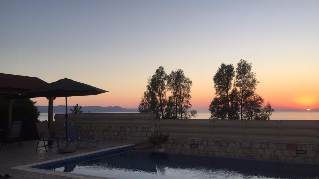 Savvas Villa Argaka Eksteriør bilde